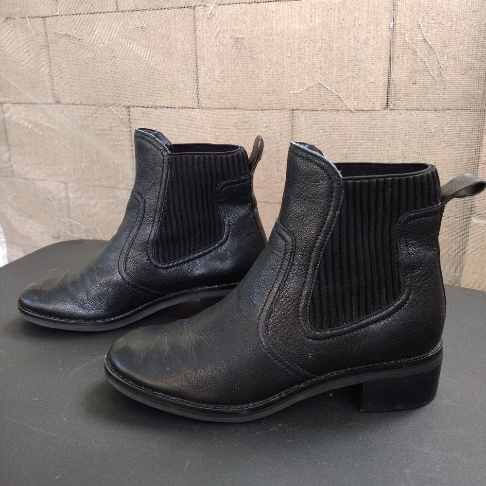 Cole Haan Peetz Water Resistant Chelsea Elastic Boot Size 8 Black Leather